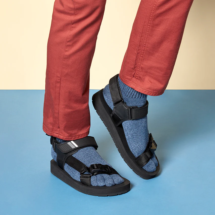 Loose-Fit Cotton Toe  Crew Socks - Image 6