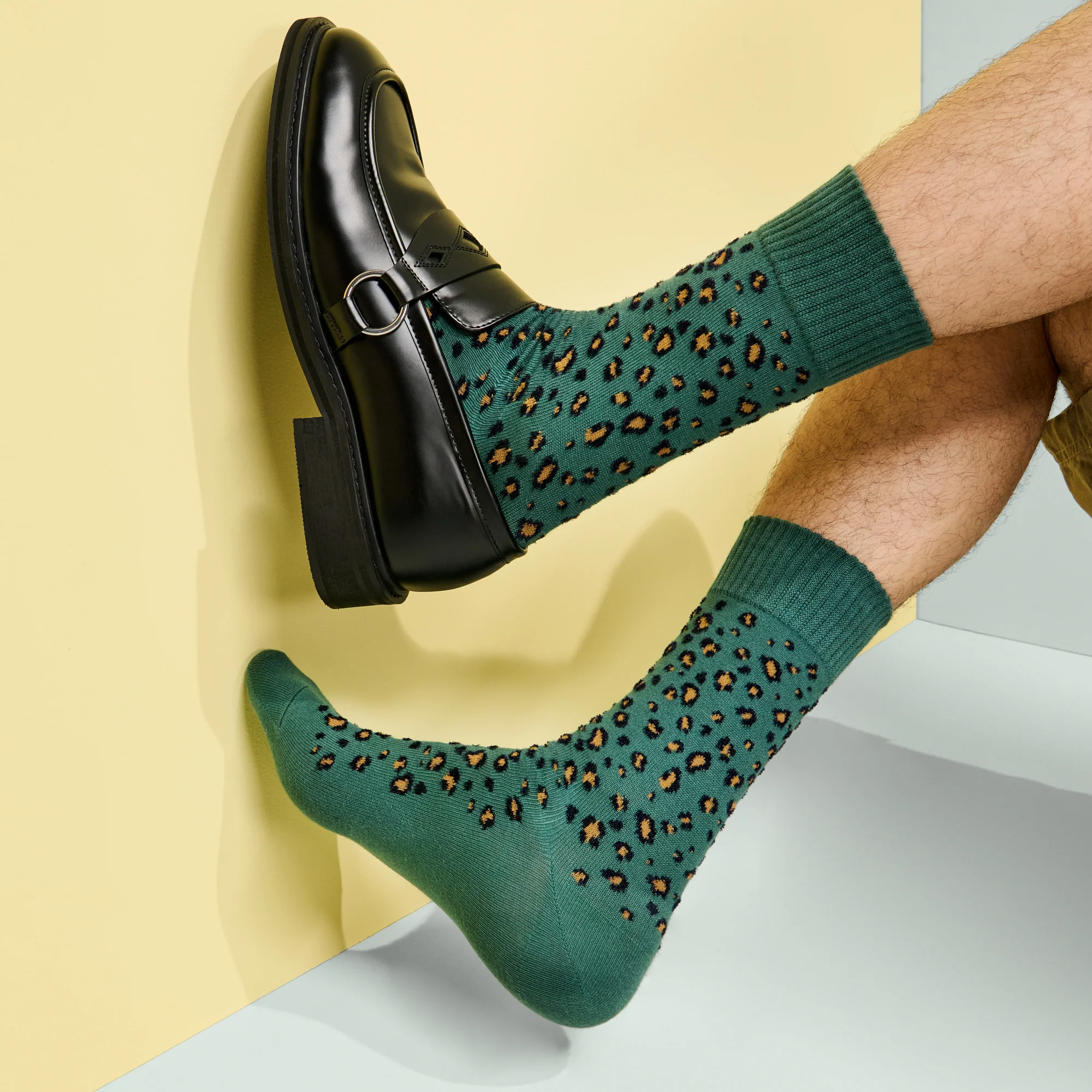 Chenille Cotton Leopard Crew Socks