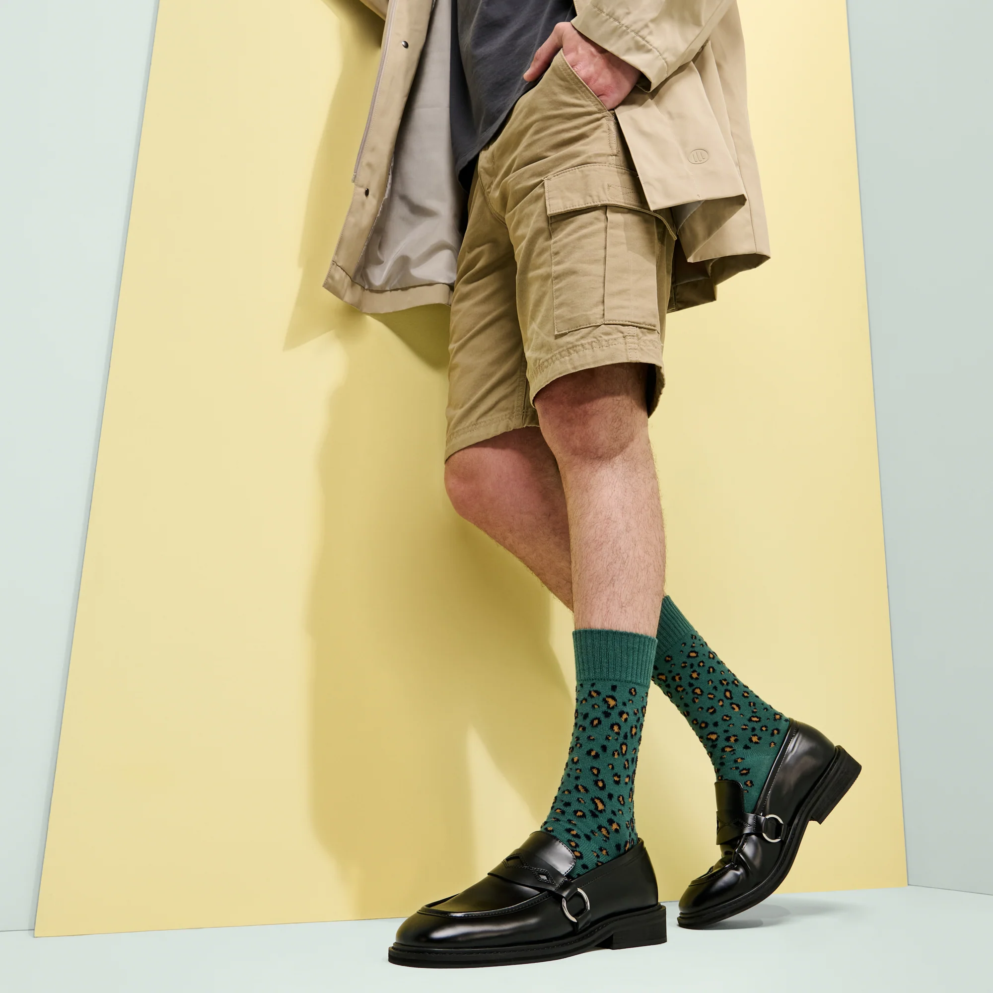 Chenille Cotton Leopard Crew Socks - Image 2