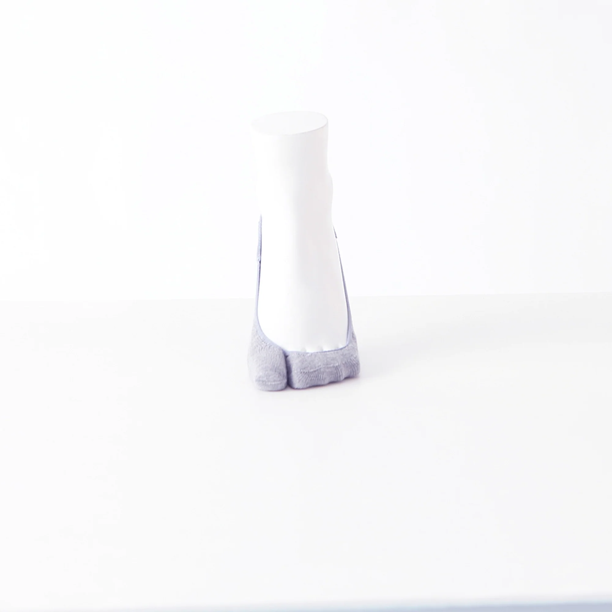 Cotton Tabi No-Show Socks - Image 12