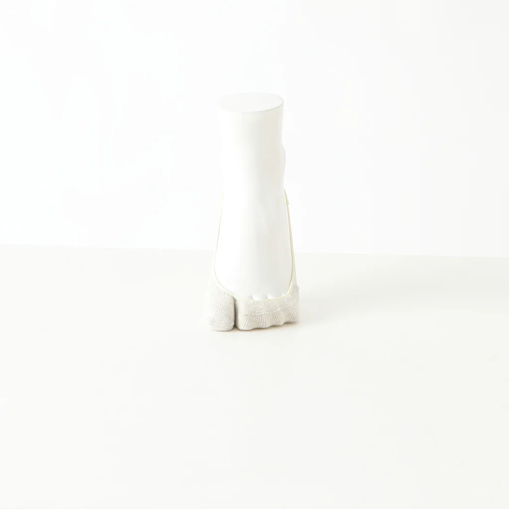 Cotton Tabi No-Show Socks - Image 6