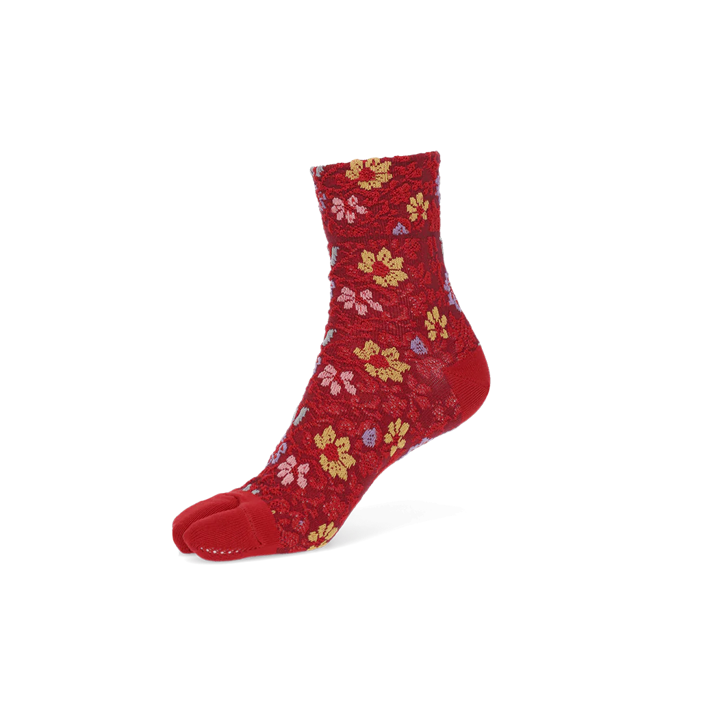 Float Flower Cotton Tabi Crew Socks - Image 15