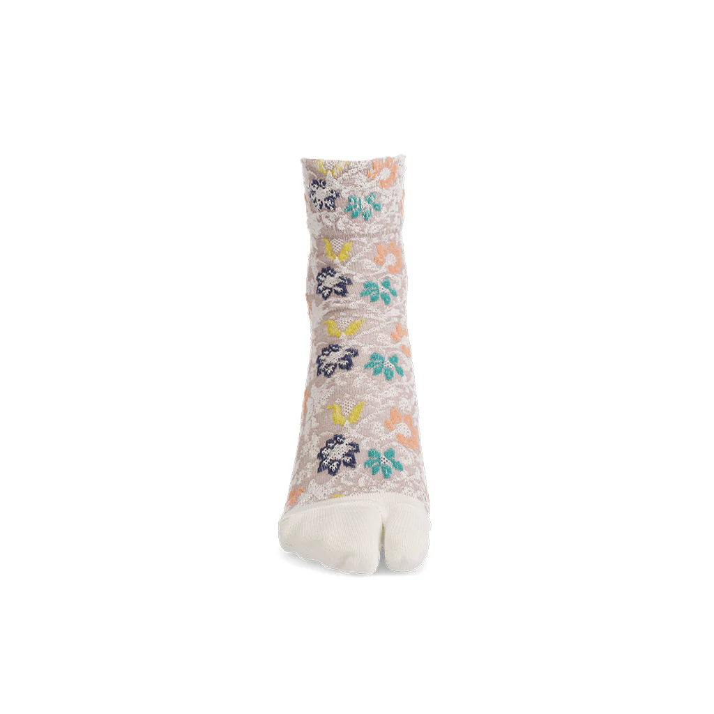 Float Flower Cotton Tabi Crew Socks - Image 5