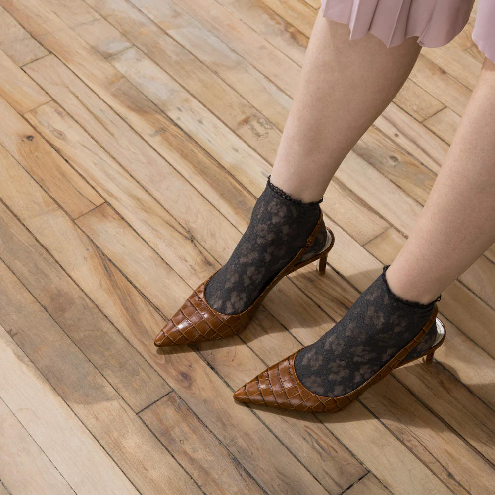 Floral Lace  Quarter Socks - Image 5