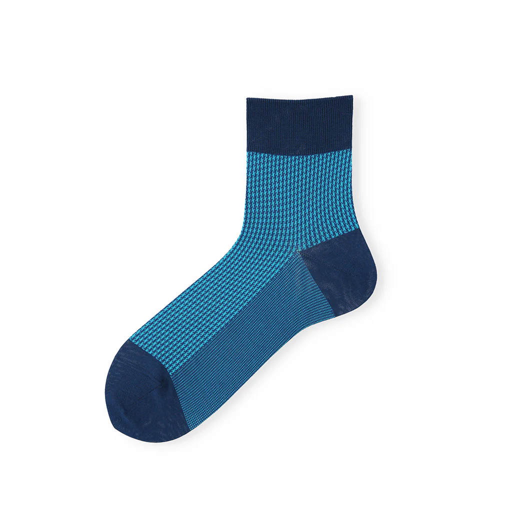 Houndstooth Silky Cotton Quarter Socks - Image 5