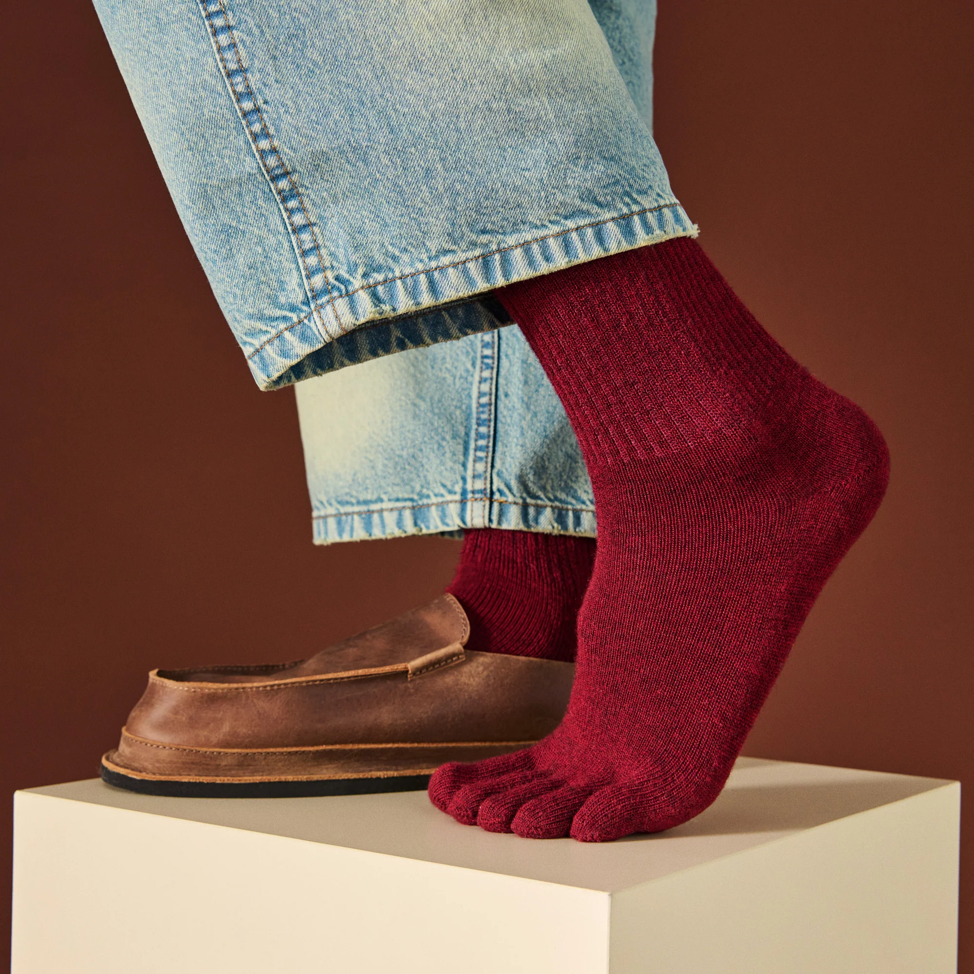 Loose-Fit Merino Toe Crew Socks
