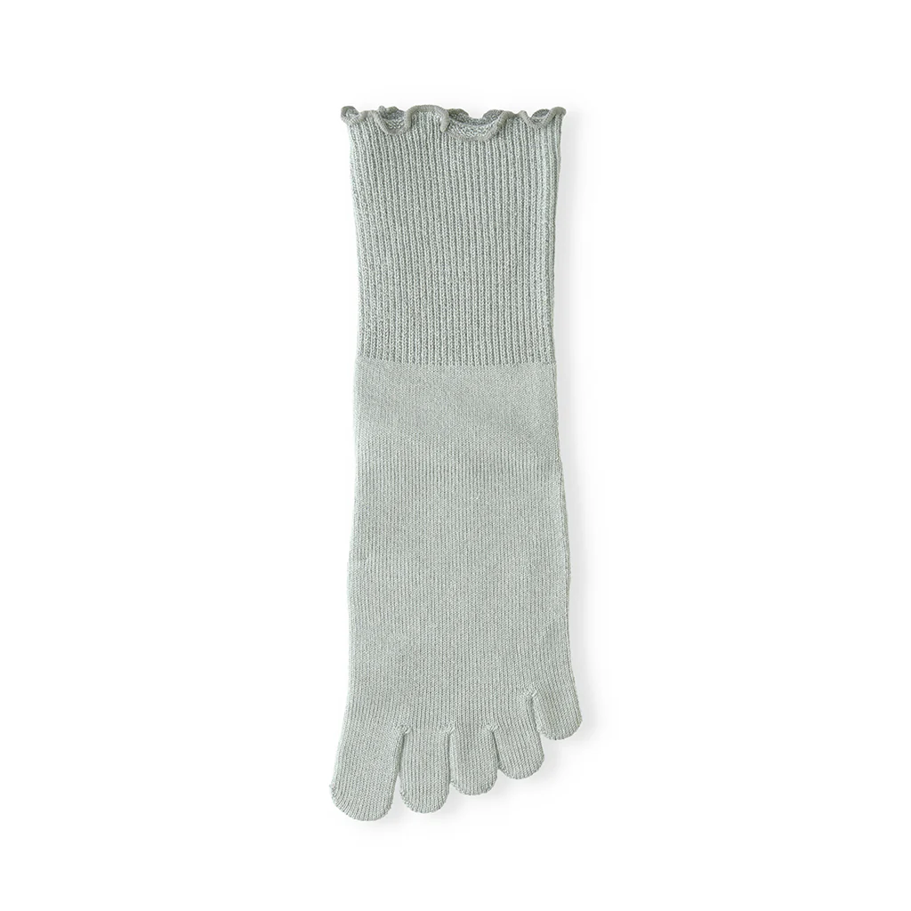 Loose-Fit Cotton Toe Crew Socks - Image 16