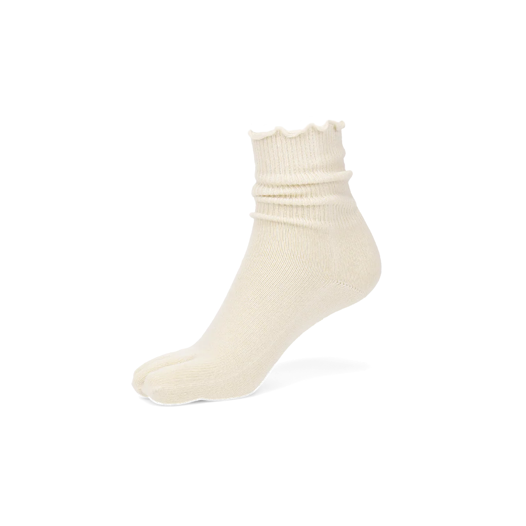Loose-Fit Cotton Toe Crew Socks - Image 8