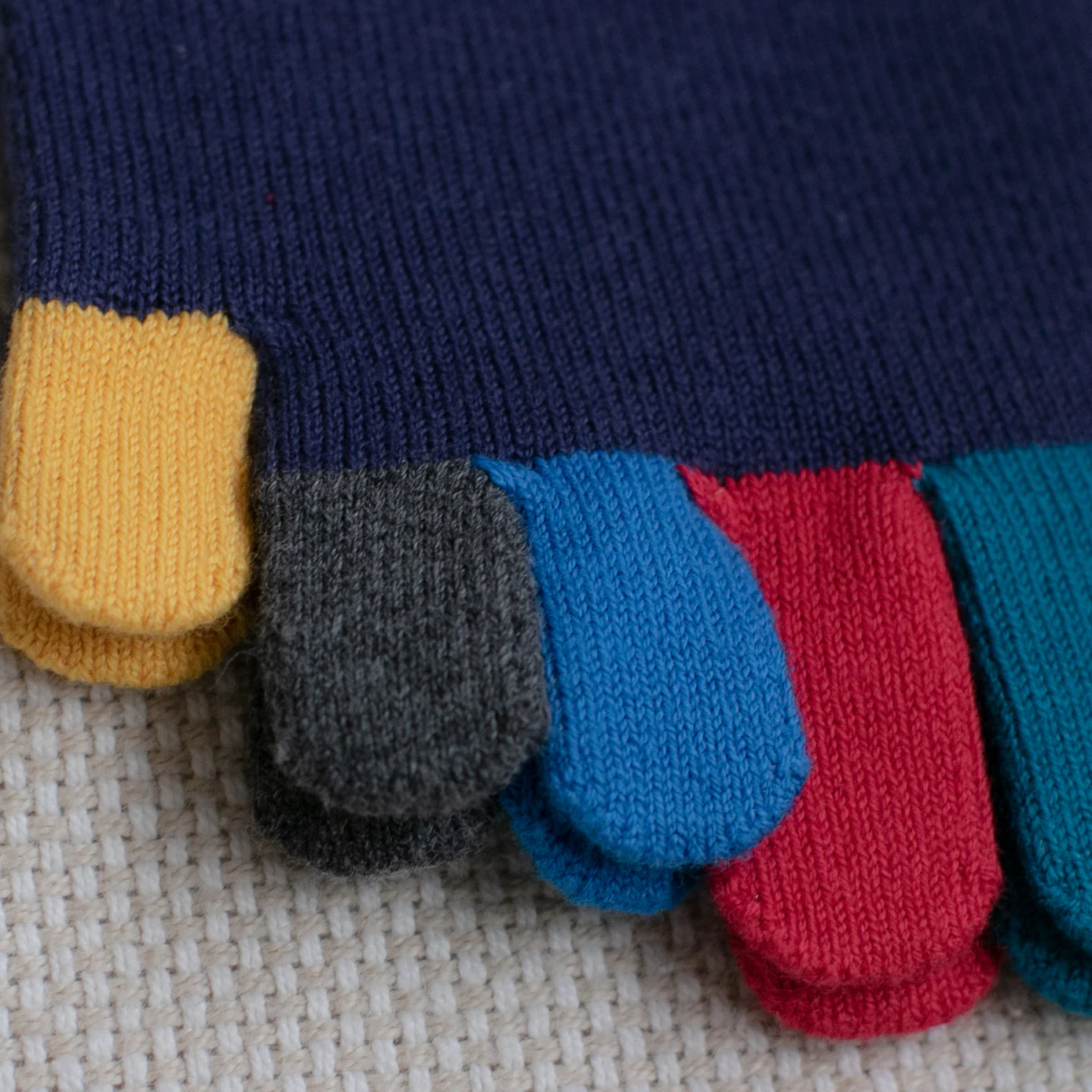 Colorful Toes Cotton  Quarter Socks - Image 15