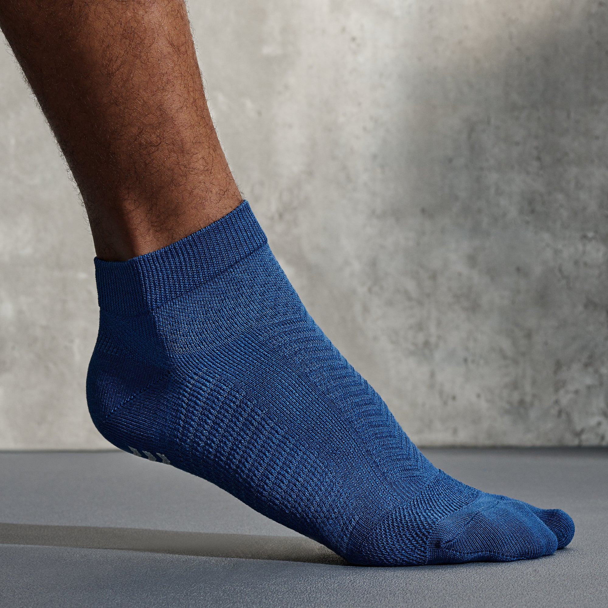 Signature Run Tabi Socks - Image 3