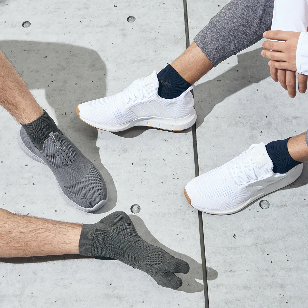 Signature Run Tabi Socks - Image 5
