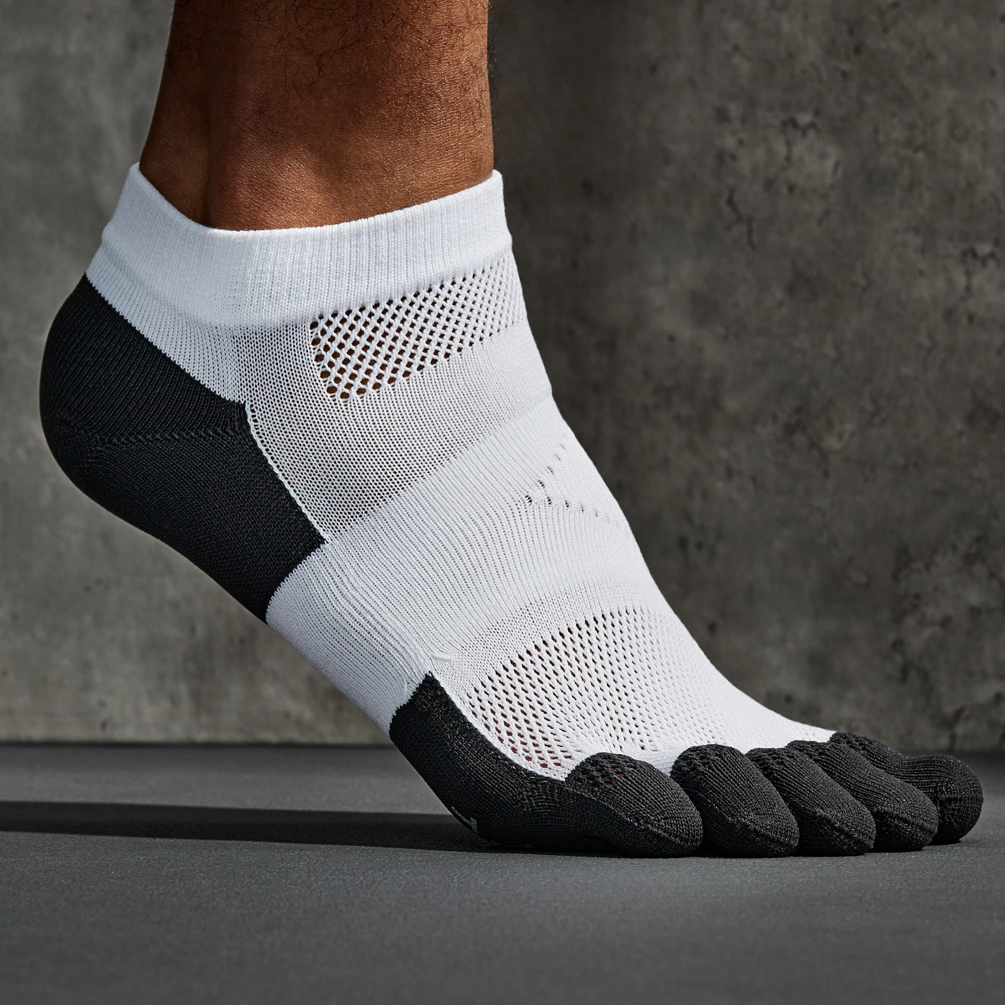 Ultra-Light Compression Toe Socks - Image 4