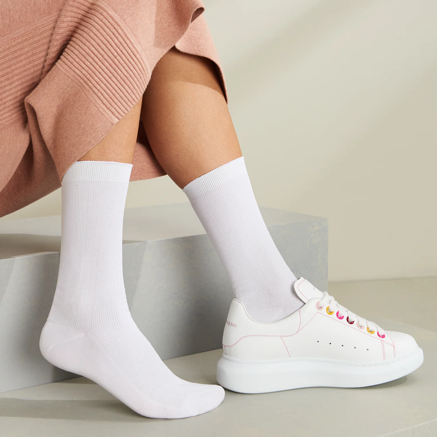 Premium Suvin Gold Cotton  Crew Socks - Image 3
