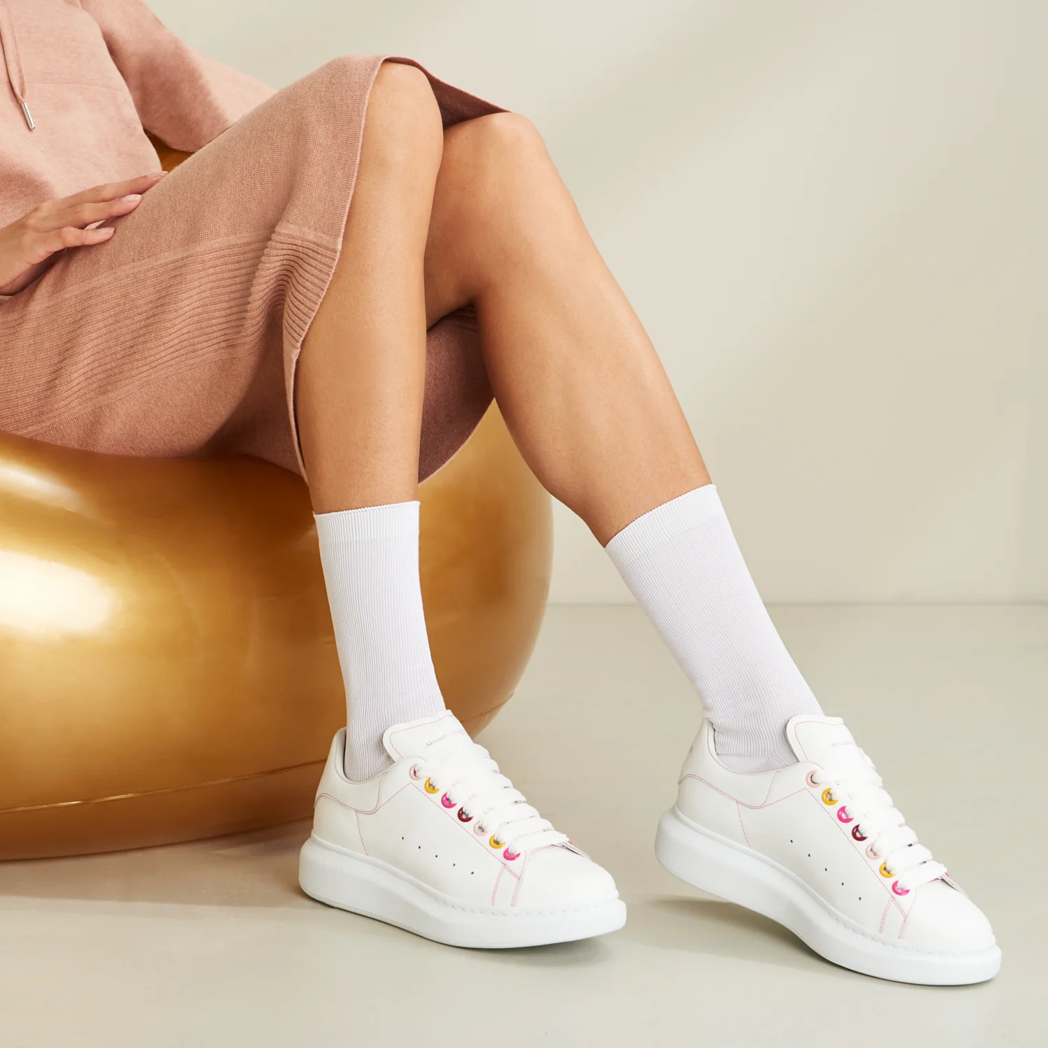 Premium Suvin Gold Cotton  Crew Socks - Image 4