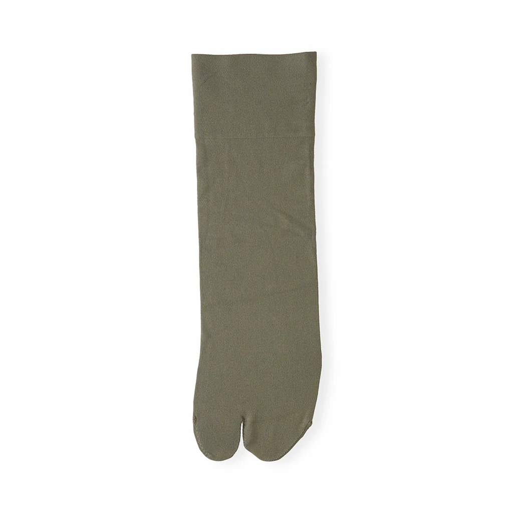 Smooth-Fit Tabi Quarter Socks - Image 8