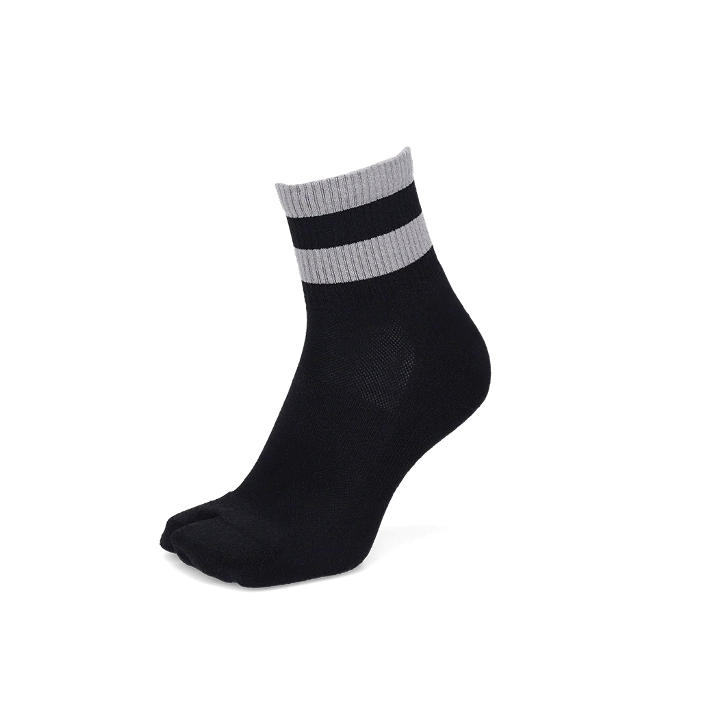 Striped Washi Tabi Quarter Socks - Image 4