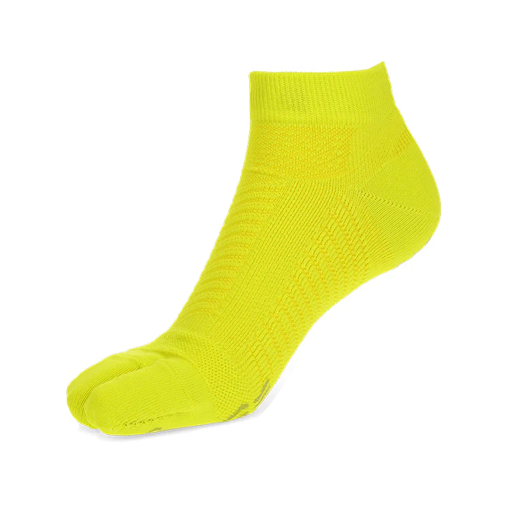 Signature Run Tabi Socks - Image 10