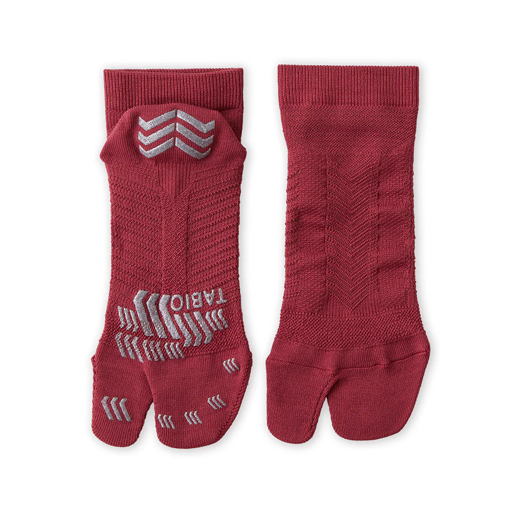 Signature Run Tabi Socks - Image 13