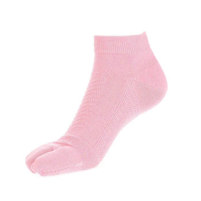 Signature Run Tabi Socks - Image 15