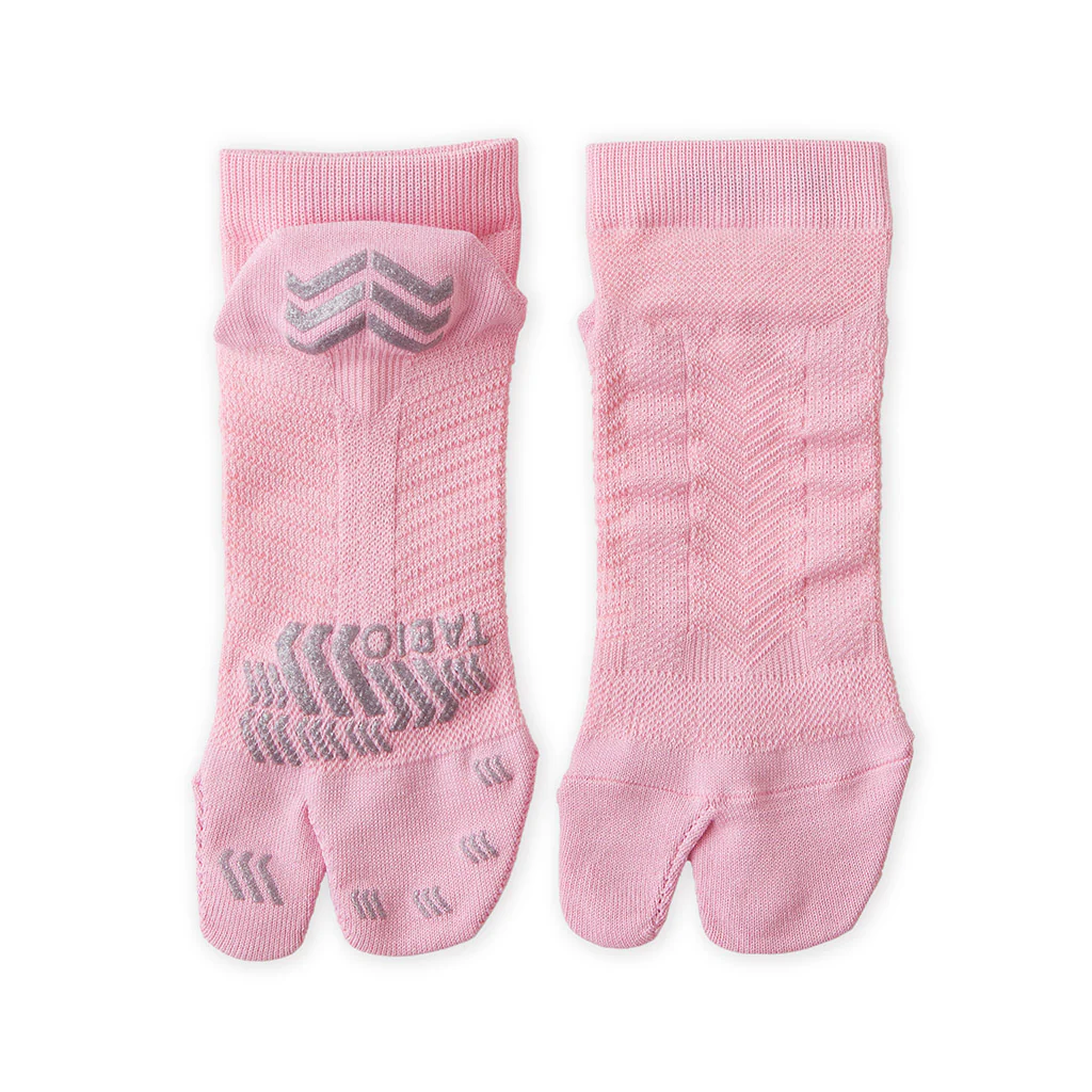 Signature Run Tabi Socks - Image 16