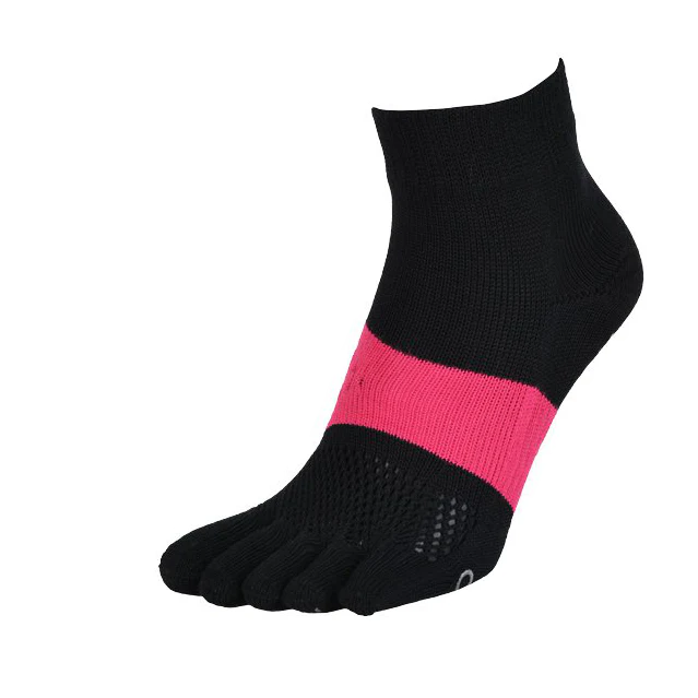 Signature Run Toe  Socks - Image 10