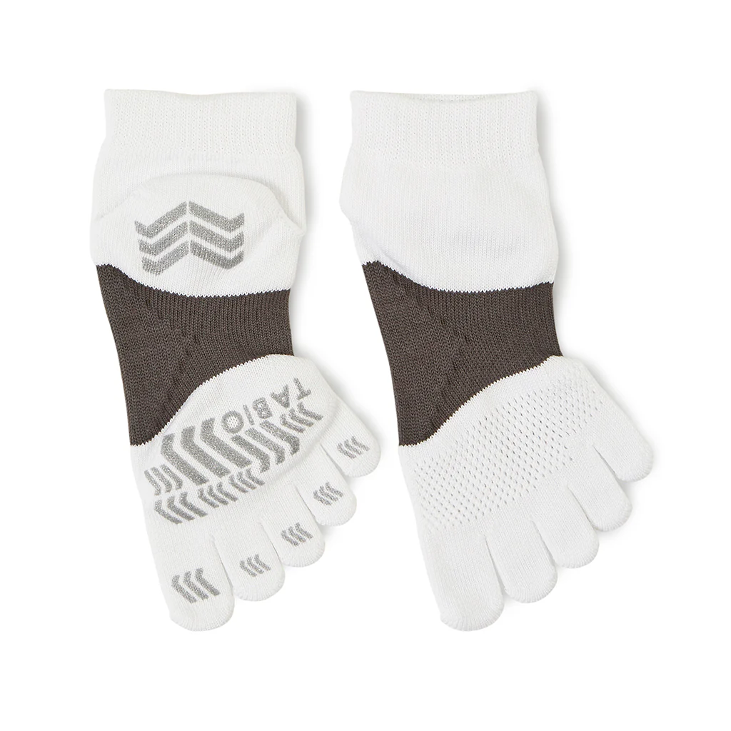 Signature Run Toe  Socks - Image 9