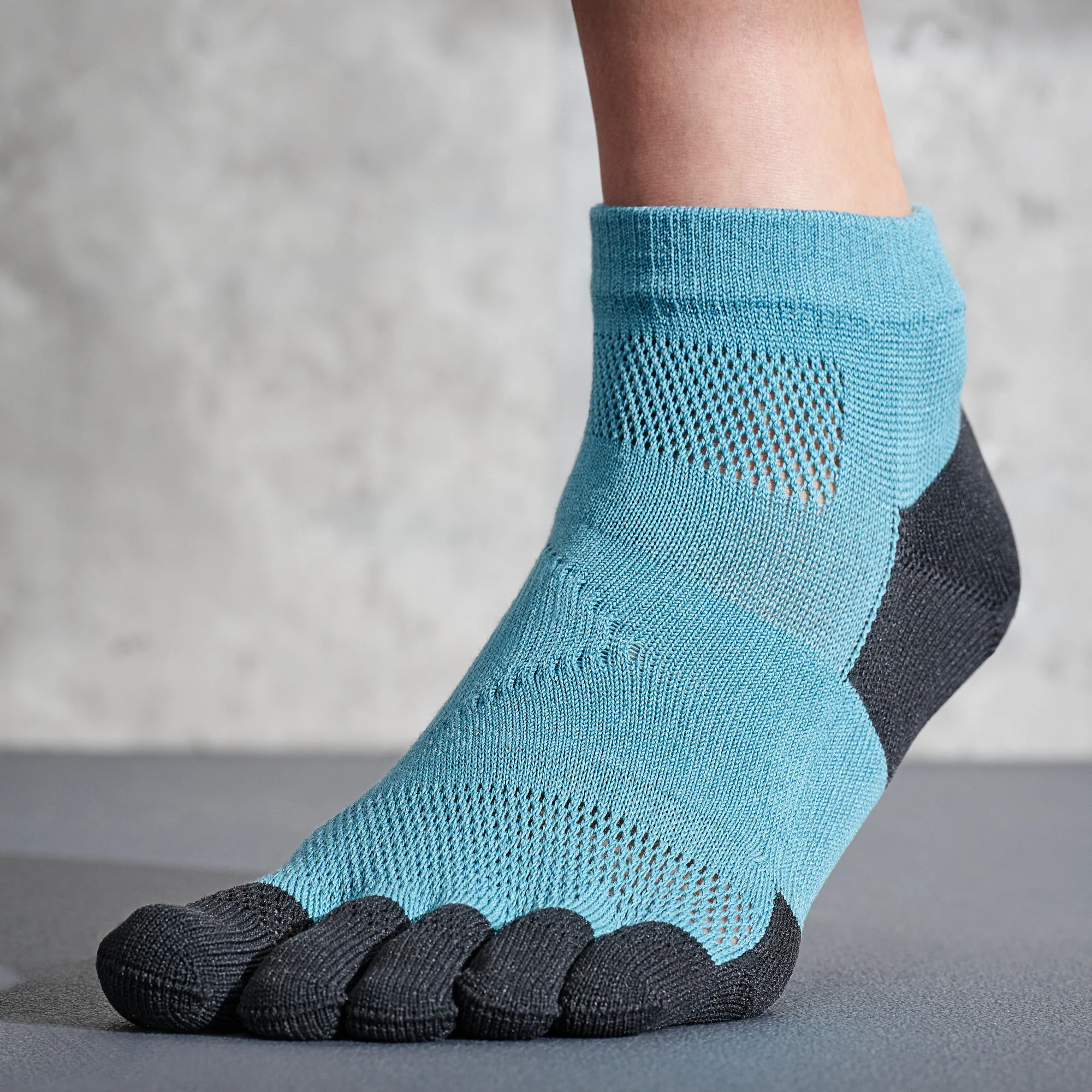 Ultra-Light Compression  Toe Socks - Image 3